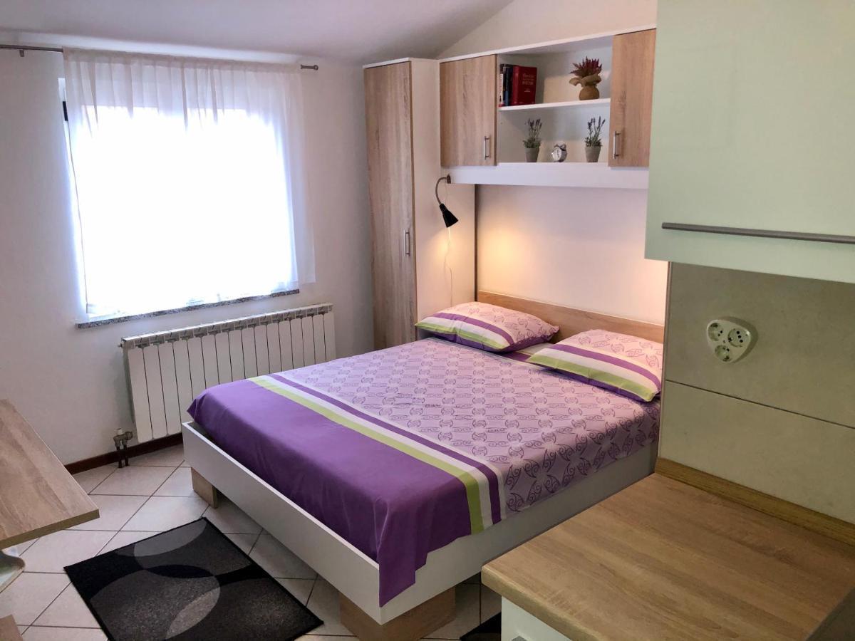 Guest House Renata Plomin Εξωτερικό φωτογραφία